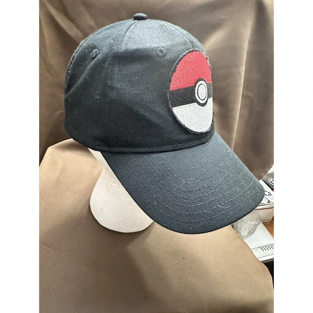 90s Pokemon Ball Embroidered‎ Black SnapBack One Size OTTO  Cap Hat